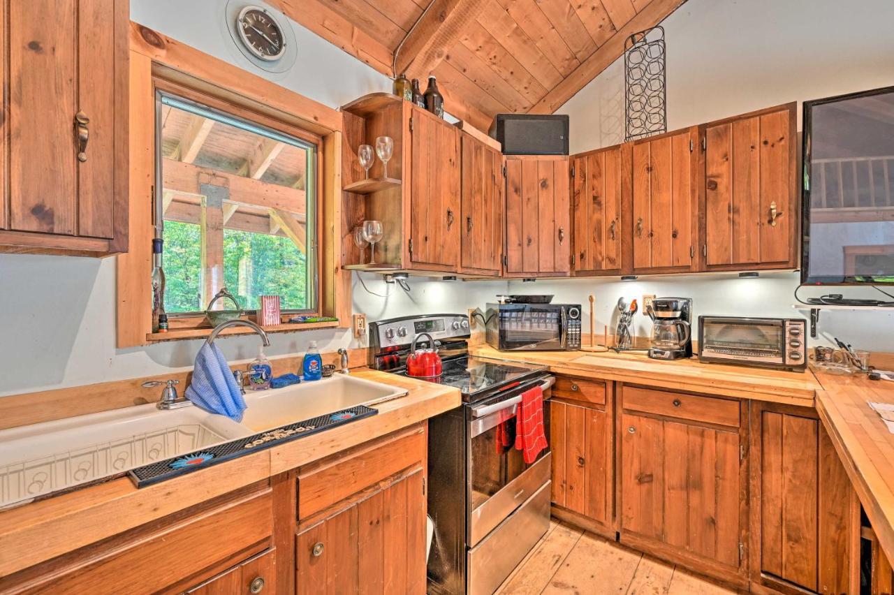 Remote Cabin With Fire Pit 3 Miles To Stowe Mtn! Extérieur photo