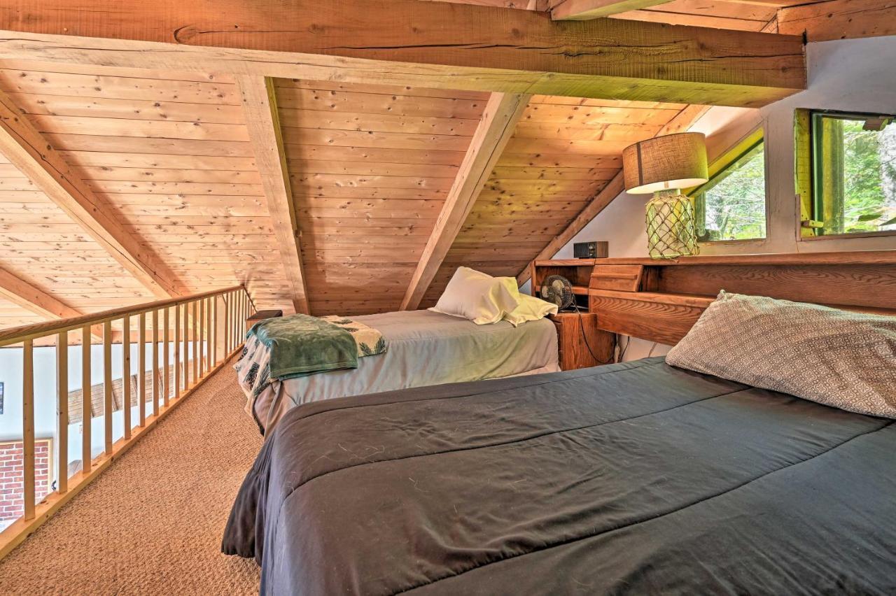 Remote Cabin With Fire Pit 3 Miles To Stowe Mtn! Extérieur photo
